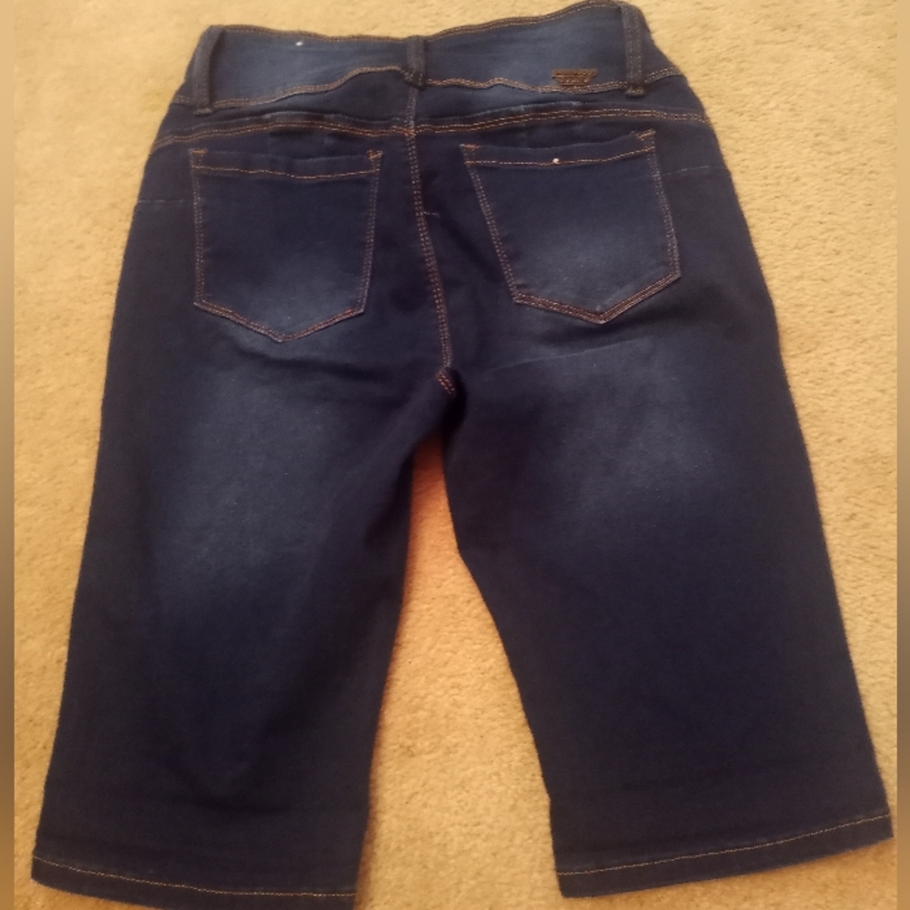 Womens Capri jeans